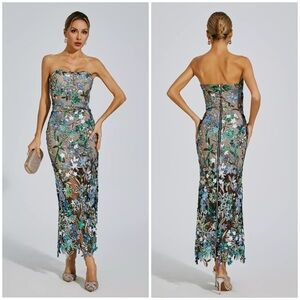 NWT Catchall Leanna Blue Flower Sequin Embroidered Strapless Maxi Dress L